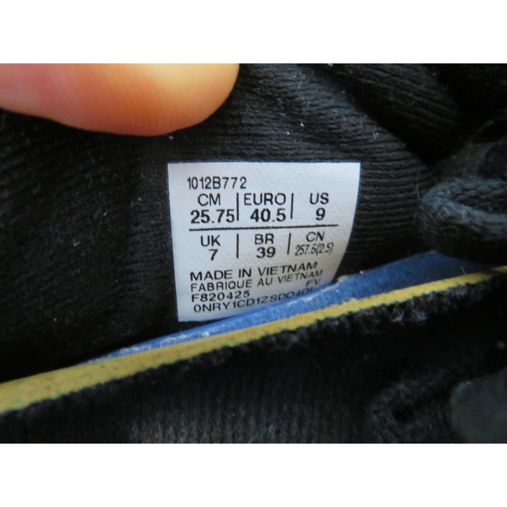 Asics Gel-Cumulus 27 Shoes Womens 9 Black Running Sneakers 1012B772 Road Gym - Picture 10 of 10